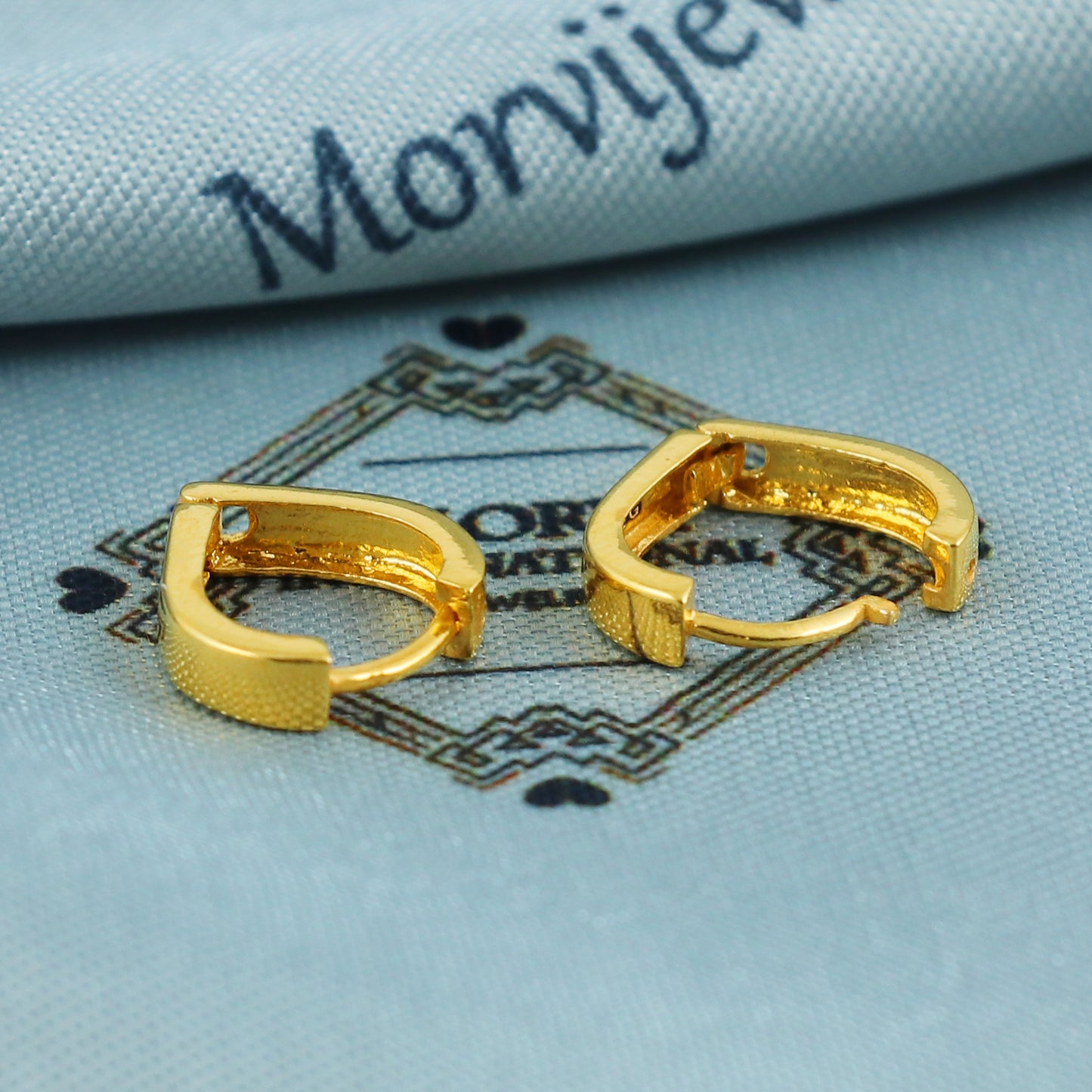 22k Yellow Gold Hoop Bali Earrings, Handmade Indian Gold Jewelry for Women, MJ0091