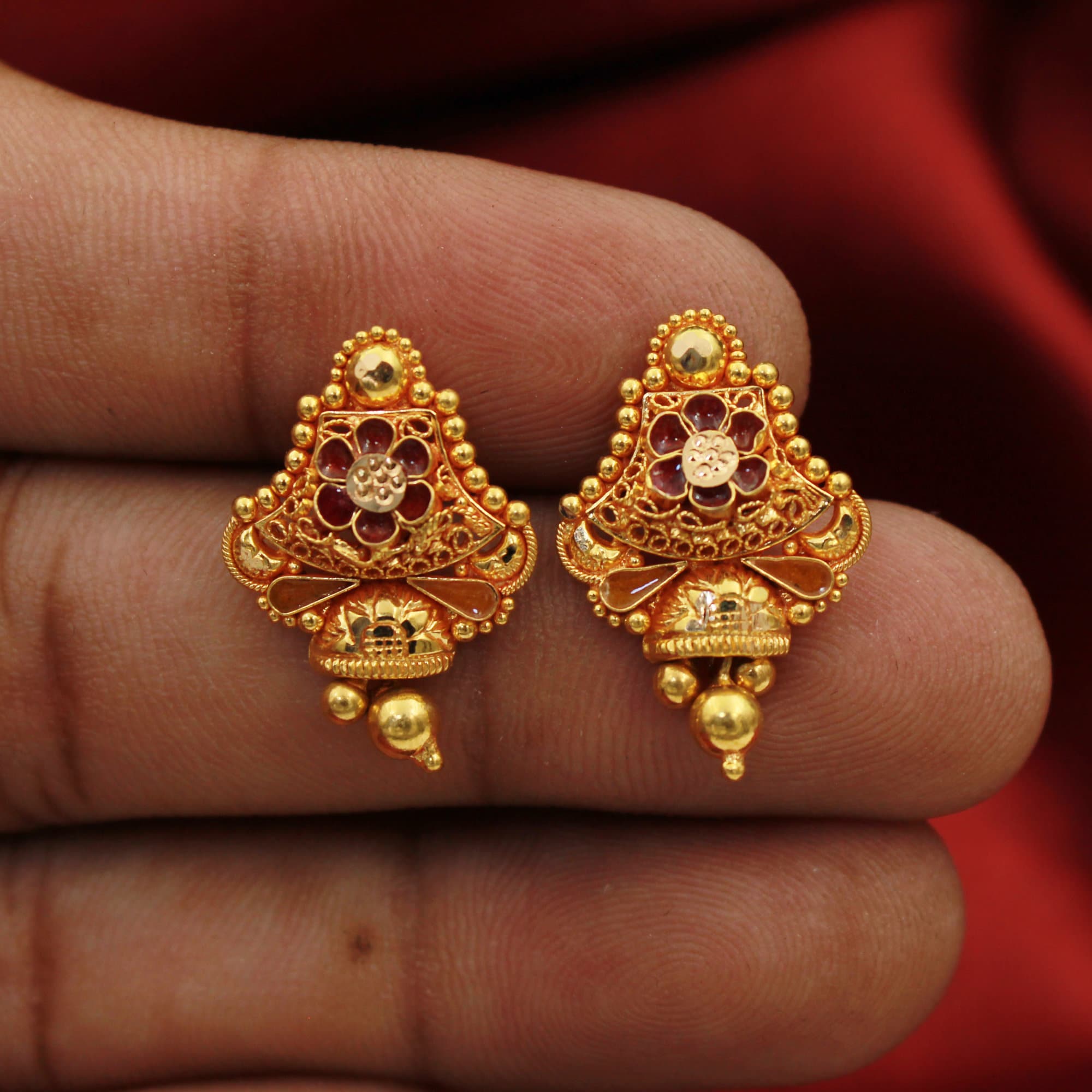 Gold earrings for women 22k hotsell