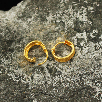 20k Yellow Gold Hoop earrings Bali Earrings ,Huggies , Handmade Yellow gold earrings for women, Christmas gift, dainty Indian gold earrings