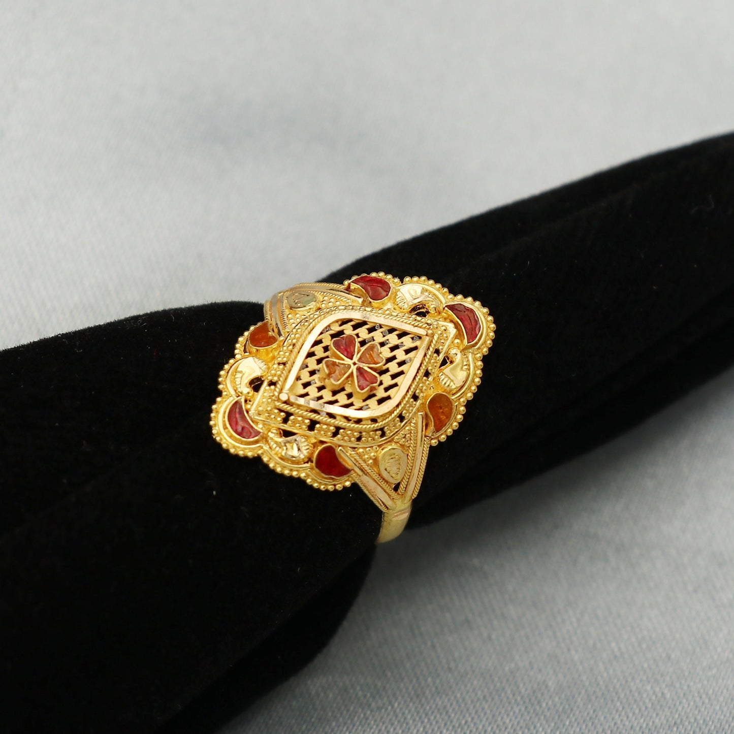22K 18K YELLOW GOLD JEWELRY 