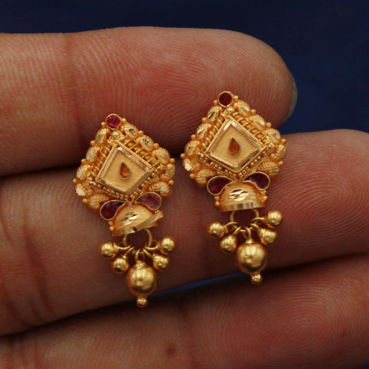 22k Yellow Gold Earrings with hanging beads, Handmade gold earrings for women, vintage antique design indian gold earrings jewelry