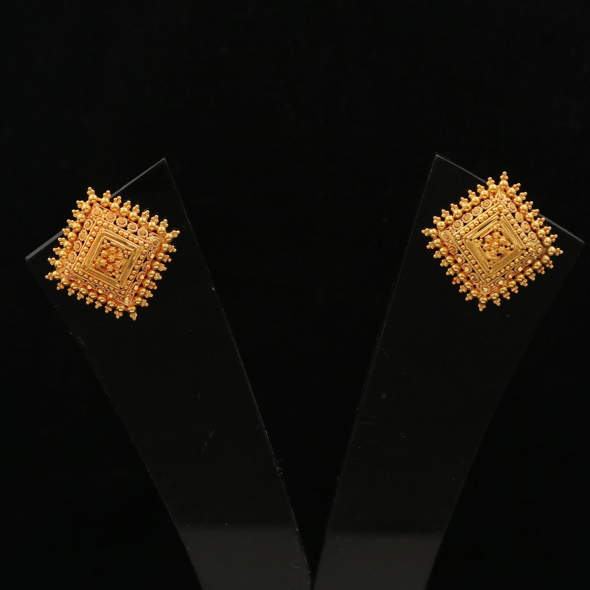 22K 18K YELLOW GOLD JEWELRY 