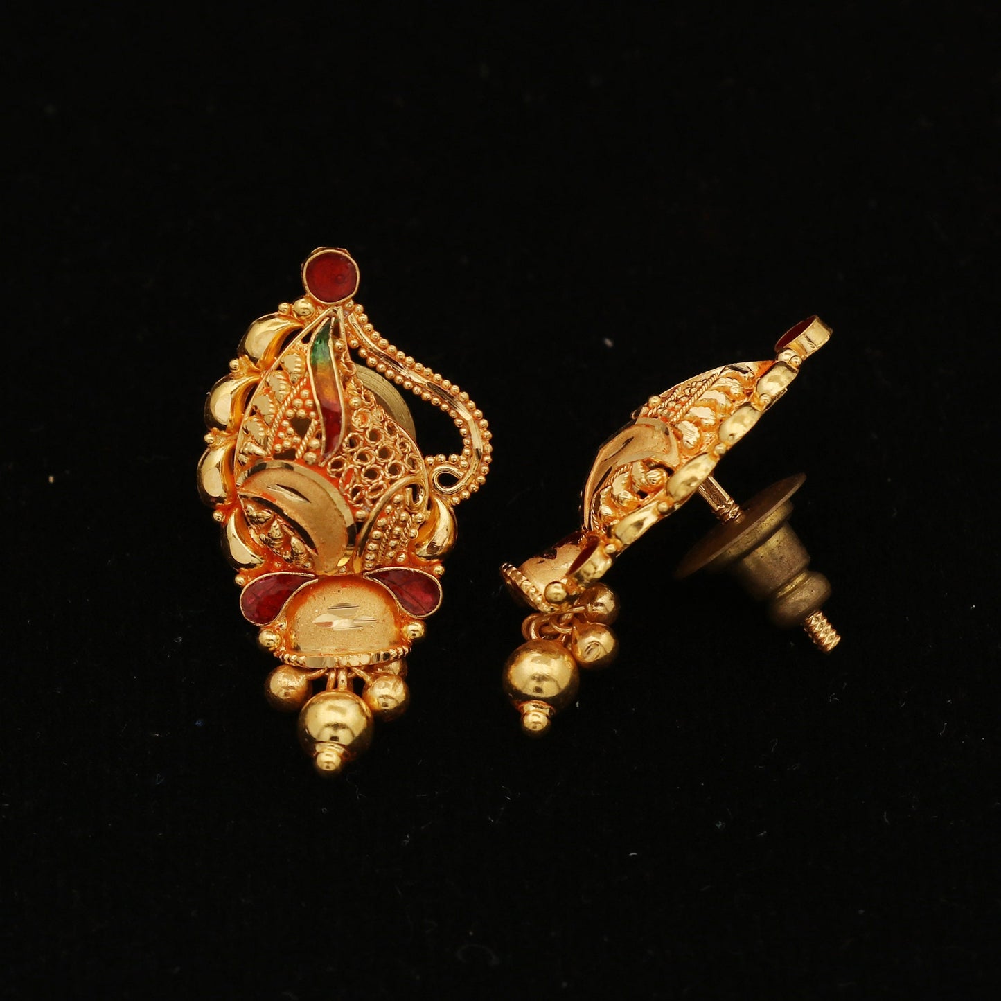 22k Yellow Gold Earrings , Handmade Yellow gold earrings for women, vintage antique design indian gold earrings jewelry, Gold Stud Gift