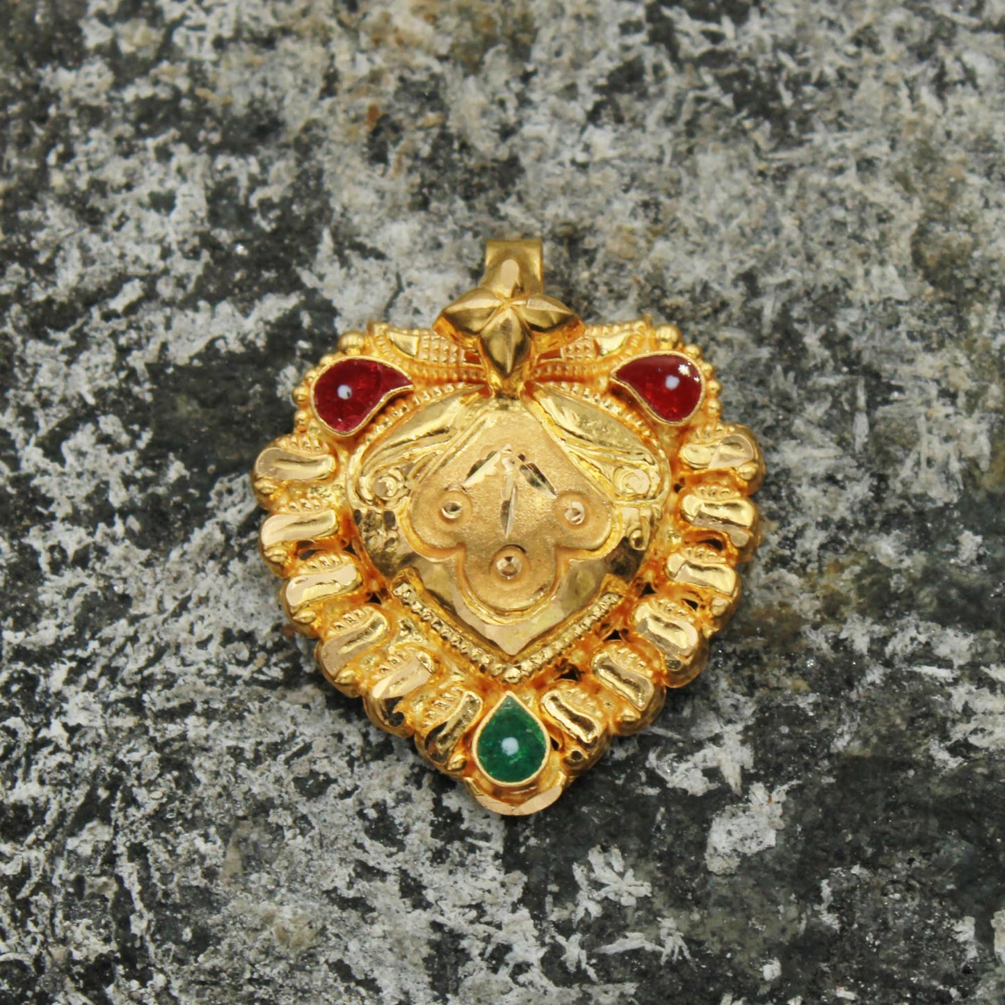 22k solid gold pendant excellent women's girl's jewelry from india