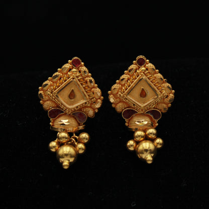 22k Yellow Gold Earrings with hanging beads, Handmade gold earrings for women, vintage antique design indian gold earrings jewelry