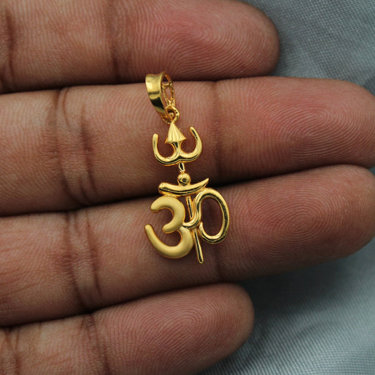 OM Aum 22k gold pendant jewelry with trishool, trishul ,hindu god amulet pendant jewelry, gold collection, Shiva Om Jewelry, Made In India