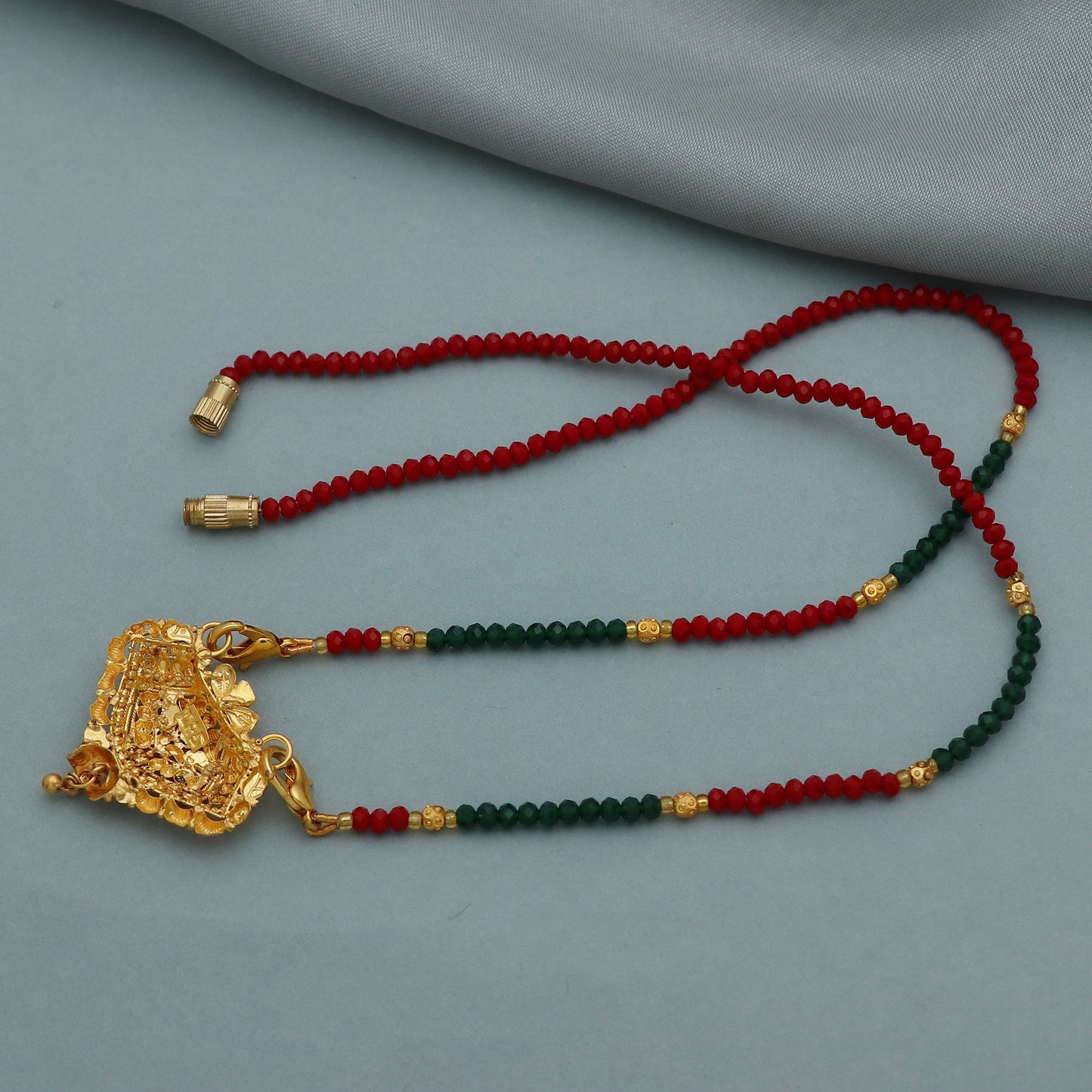 22k gold chain mangalsutra necklace with gold beads and black beads, Indian Wife Jewelry gift, 22k gold pendant