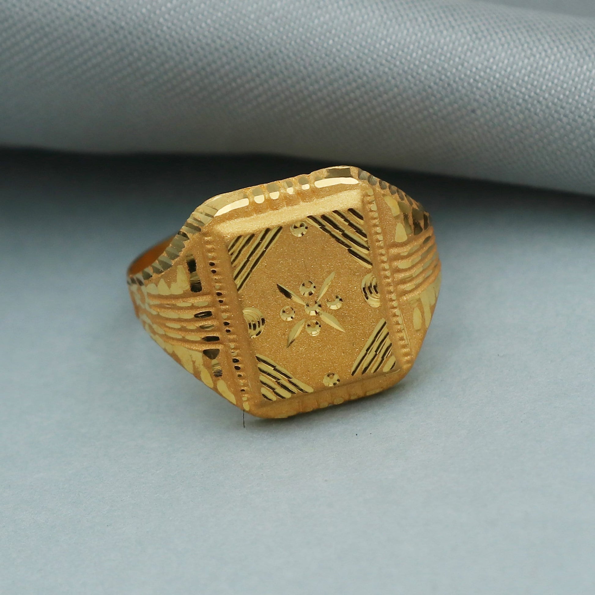 Pure 20k Gold Ring, Men and women Yellow Gold Ring Jewelry, Indian