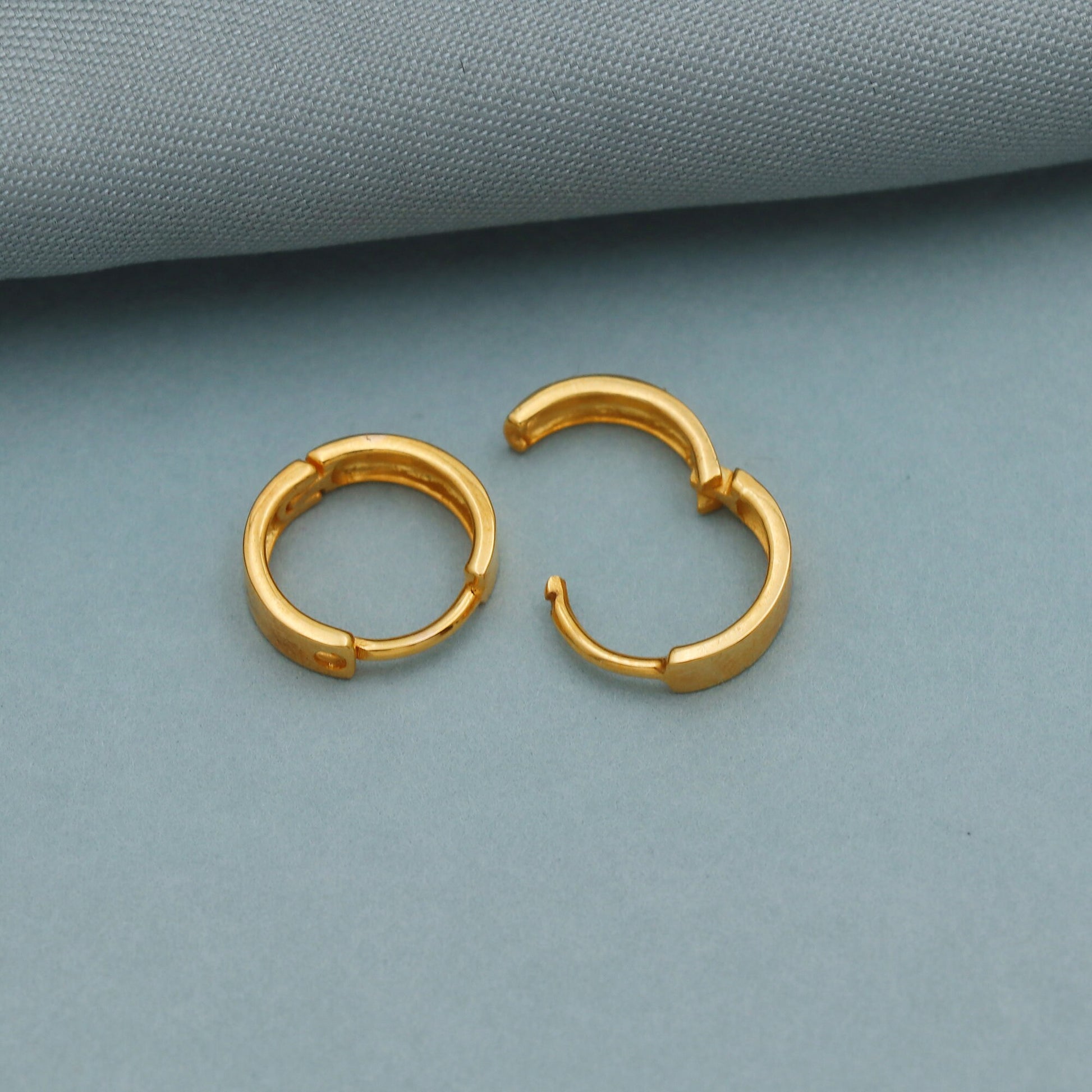 Dainty Small 20k Yellow Gold Hoop Earrings bali, Handmade gold