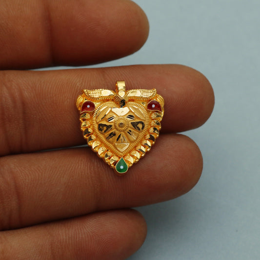 Pure solid 22k Gold Pendant Jewelry, Traditional Indian Gold Jewelry, vintage antique design