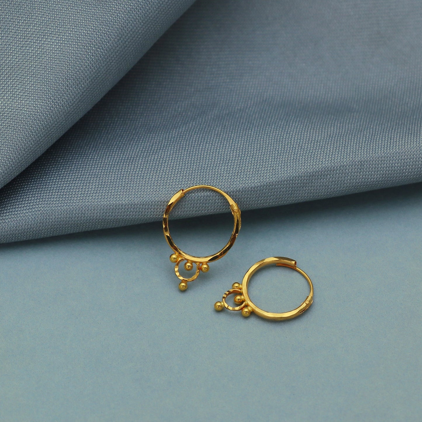 Pure 20k Yellow Gold Hoop Bali Earrings, Huggies, Beads Handmade gold earrings for women, Christmas gift, dainty small Indian gold earrings
