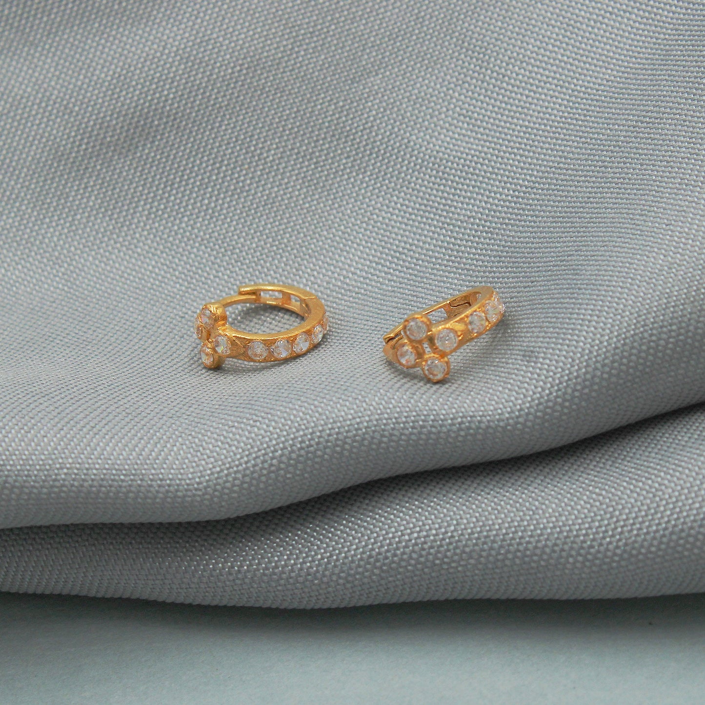 Zircon 18k Yellow Gold Hoop Bali Cartilage Earrings , Handmade Yellow gold small earrings, daughter Day gift, flower 18kt gold earrings gift
