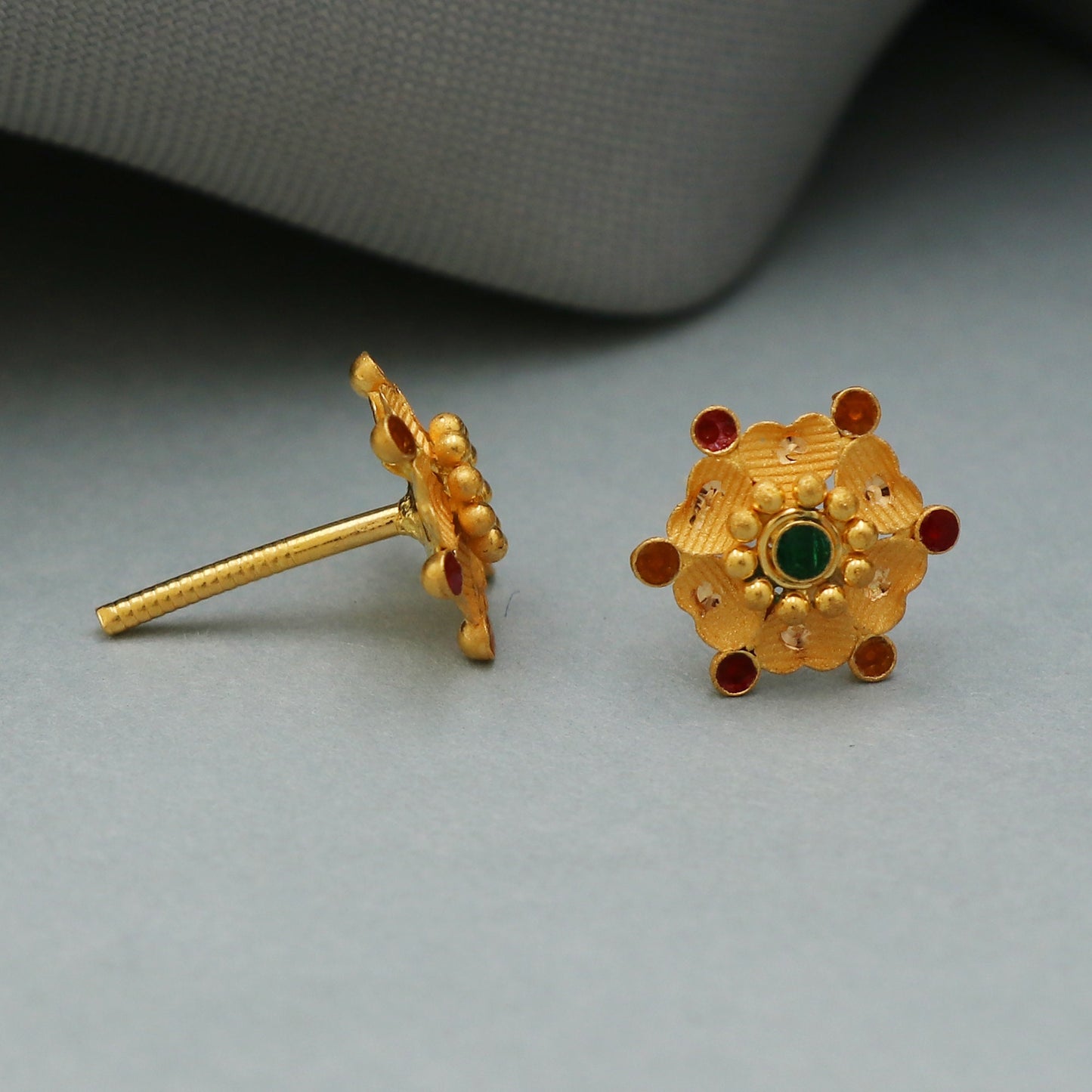 Pure 22k Yellow Gold Stud Earrings Jewelry Small Studs K3452