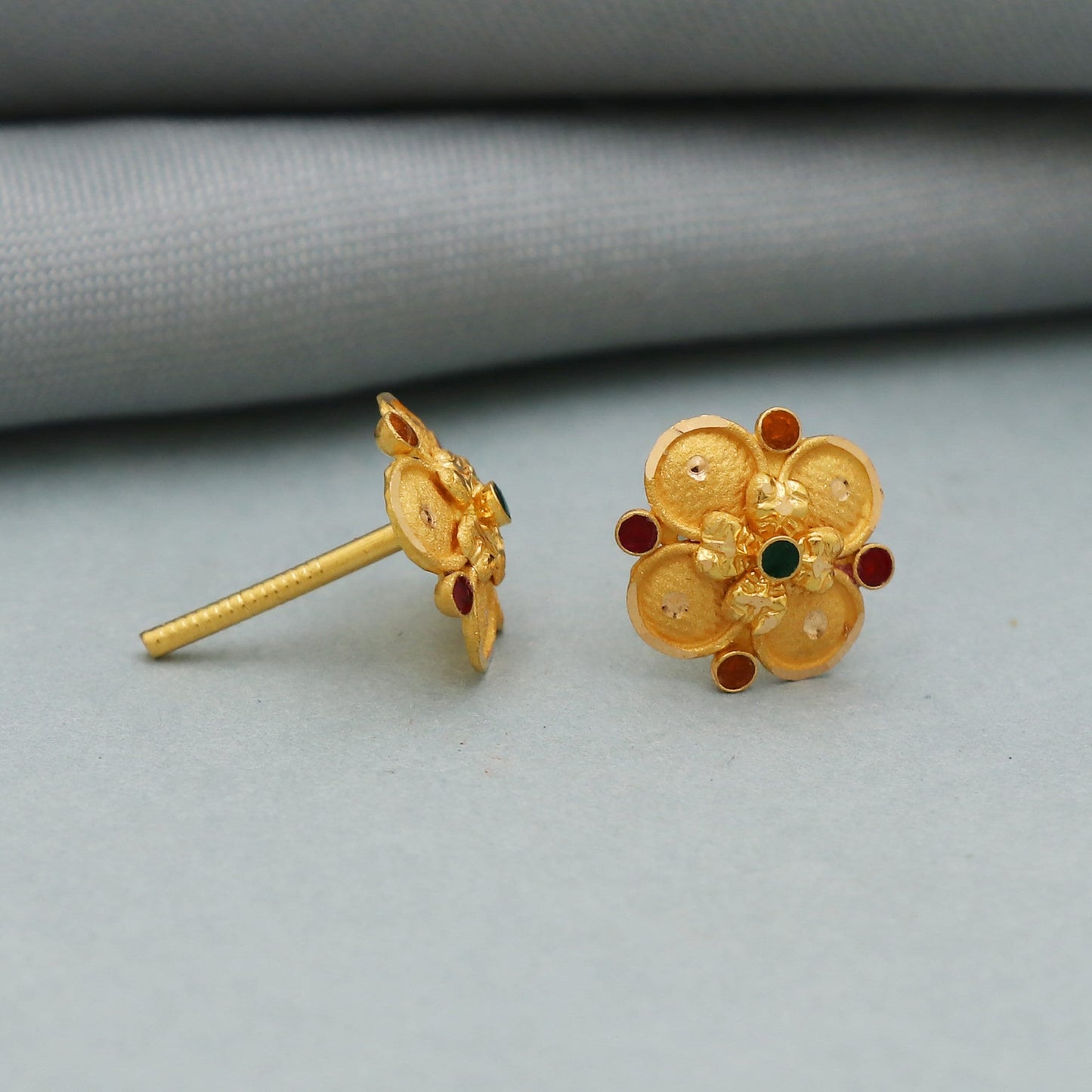 22k gold earrings studs | Indian Gold Jewellery