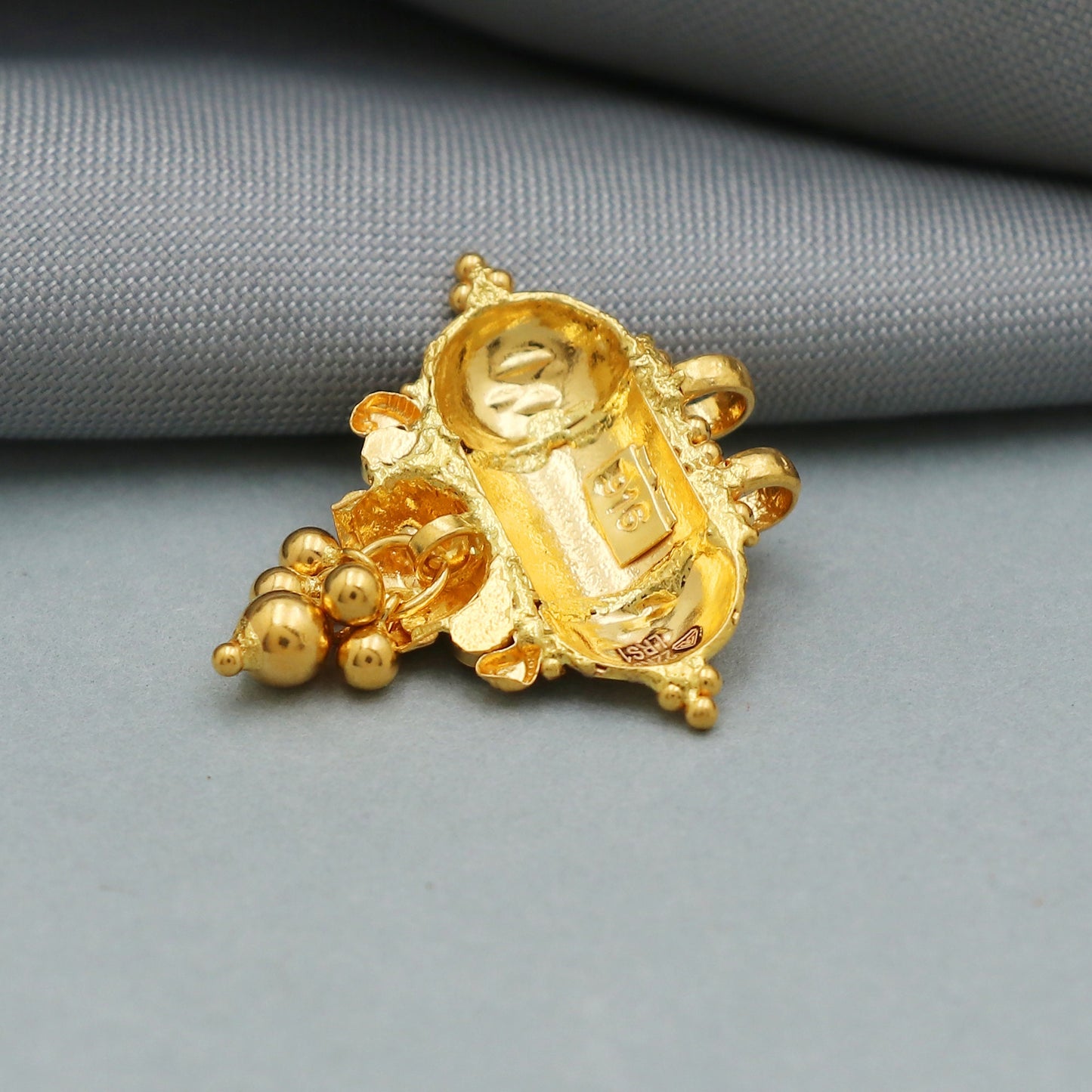 indian style 22k yellow gold pendant necklace Indian traditional handmade jewelry, K3969