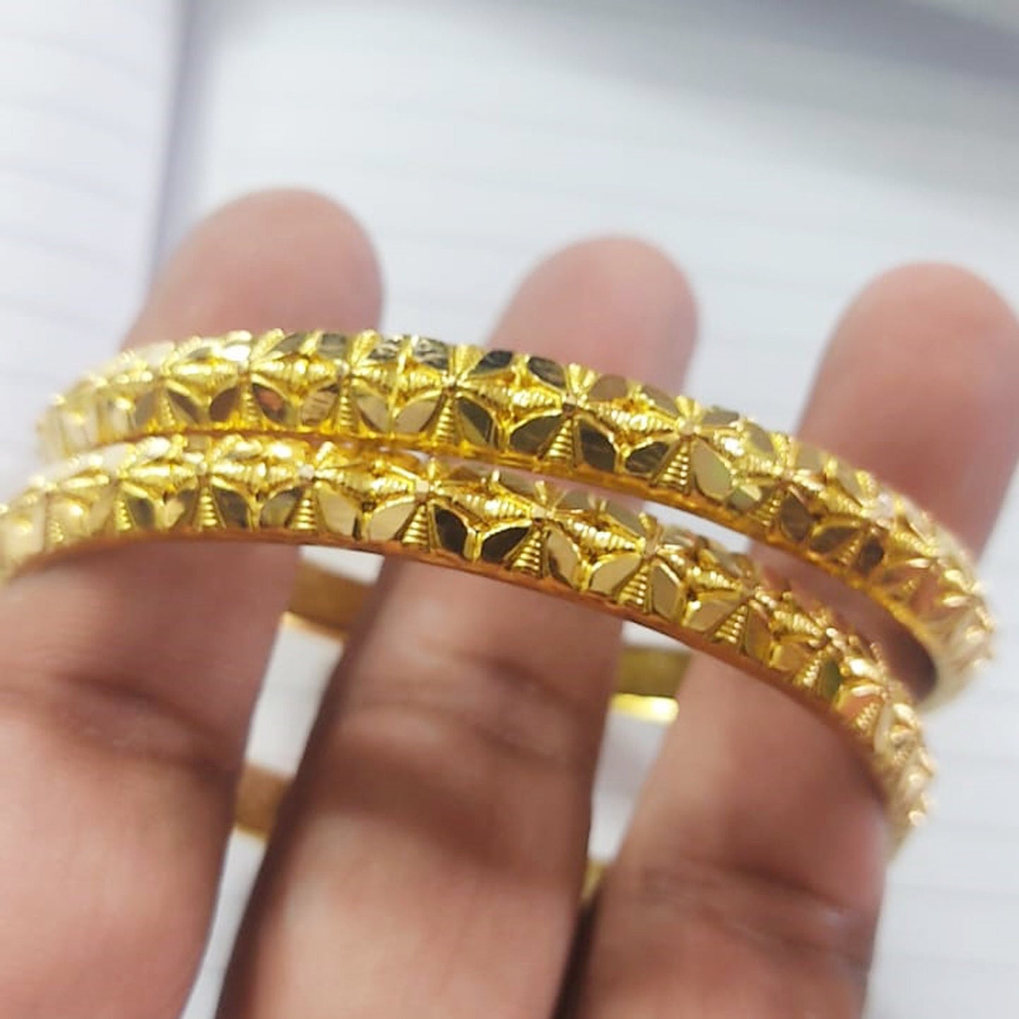 22k Gold Bangle Indian Handmade lightweight wax filled, Single Bangle, size, Handmade Gold Bangle Floral Design, Light Weight Delicate