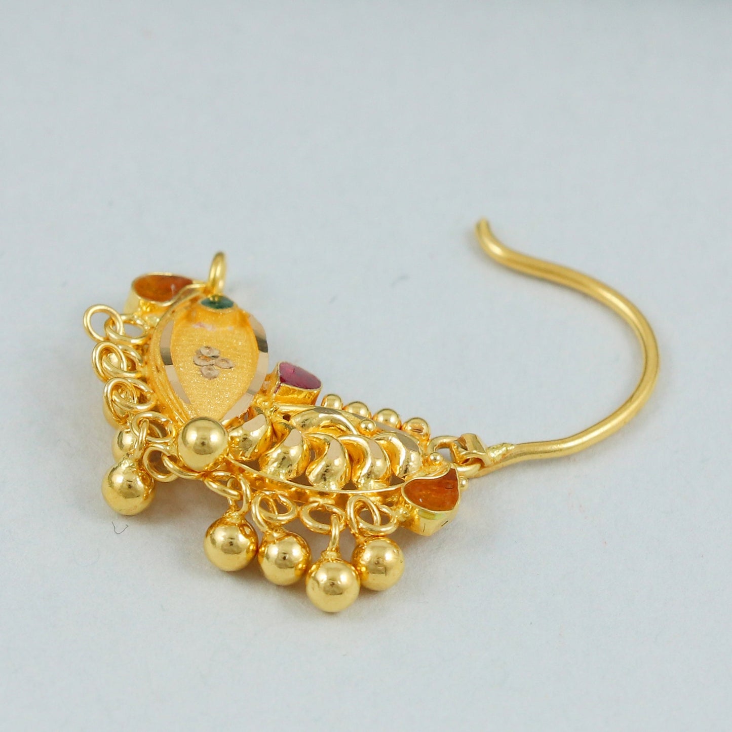 22k yellow gold nath with small danling beads, K4579