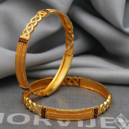 Pure 22k Yellow Gold Bangle Indian Handmade round Bracelet kadas , Traditional Rajasthan India , Bangle Bracelet pair Wedding Jewelry, K5168