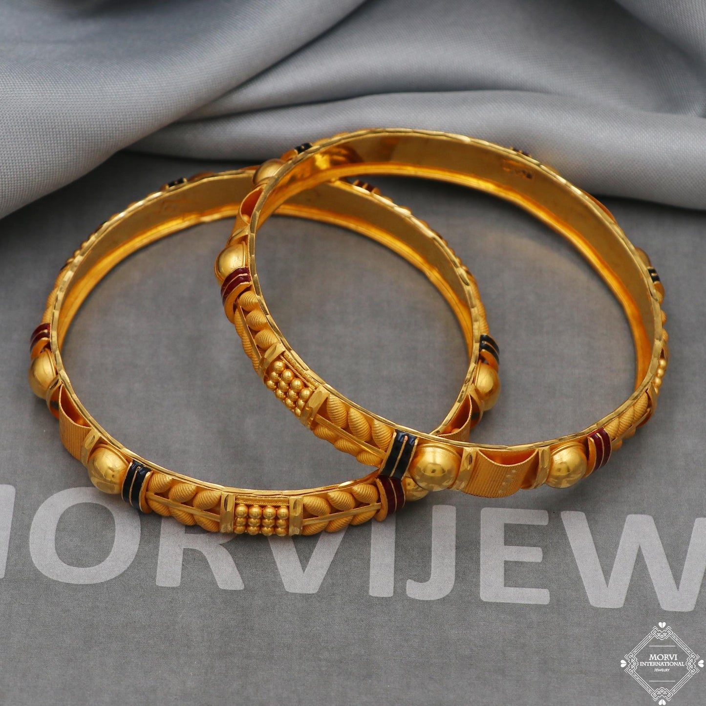 22k 22 karat Gold Bangles Bracelet Pair Wedding Jewelry, K5170