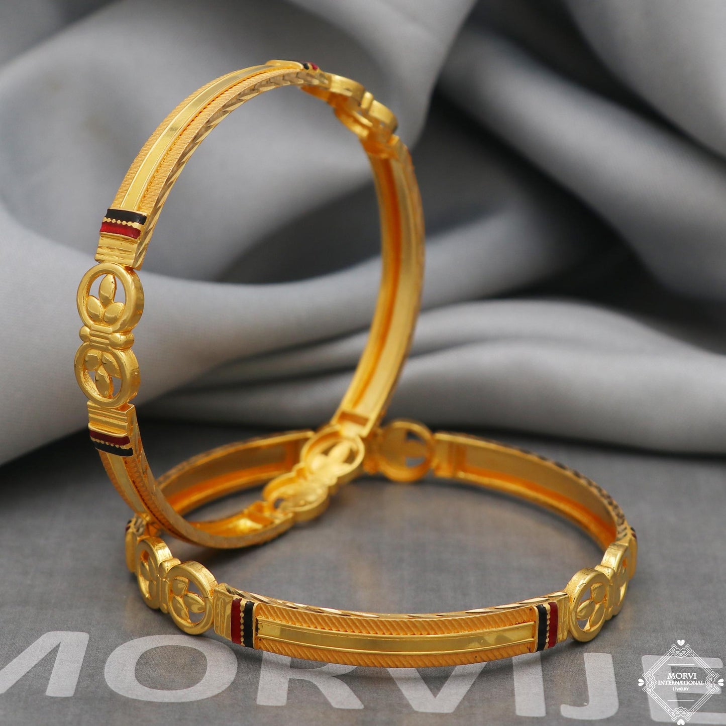 Solid 22k 22 karat Gold Bangles Bracelet, K5175