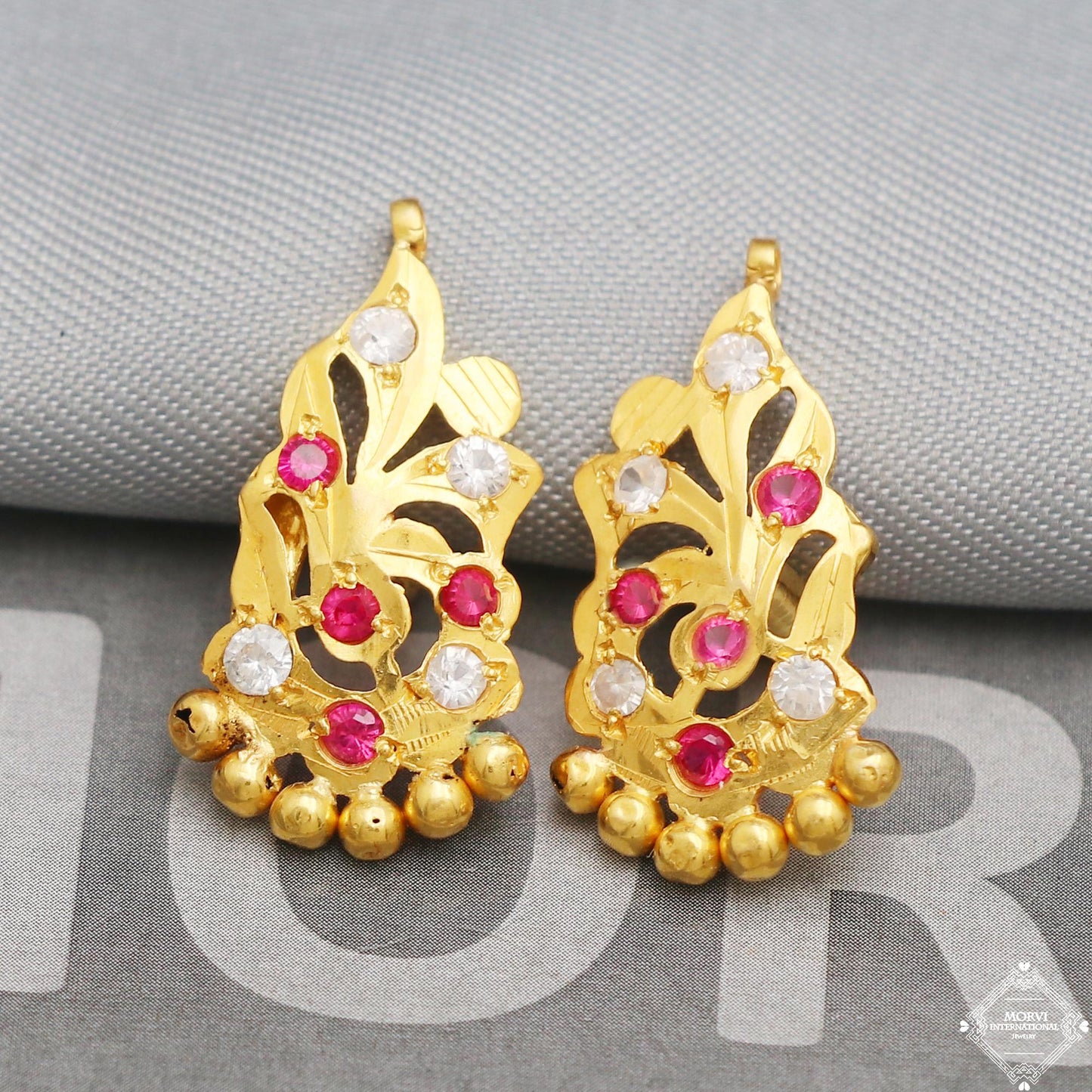22k 22kt Gold Earrings, Handmade vintage traditional yellow gold earrings Indian jewelry, K5296