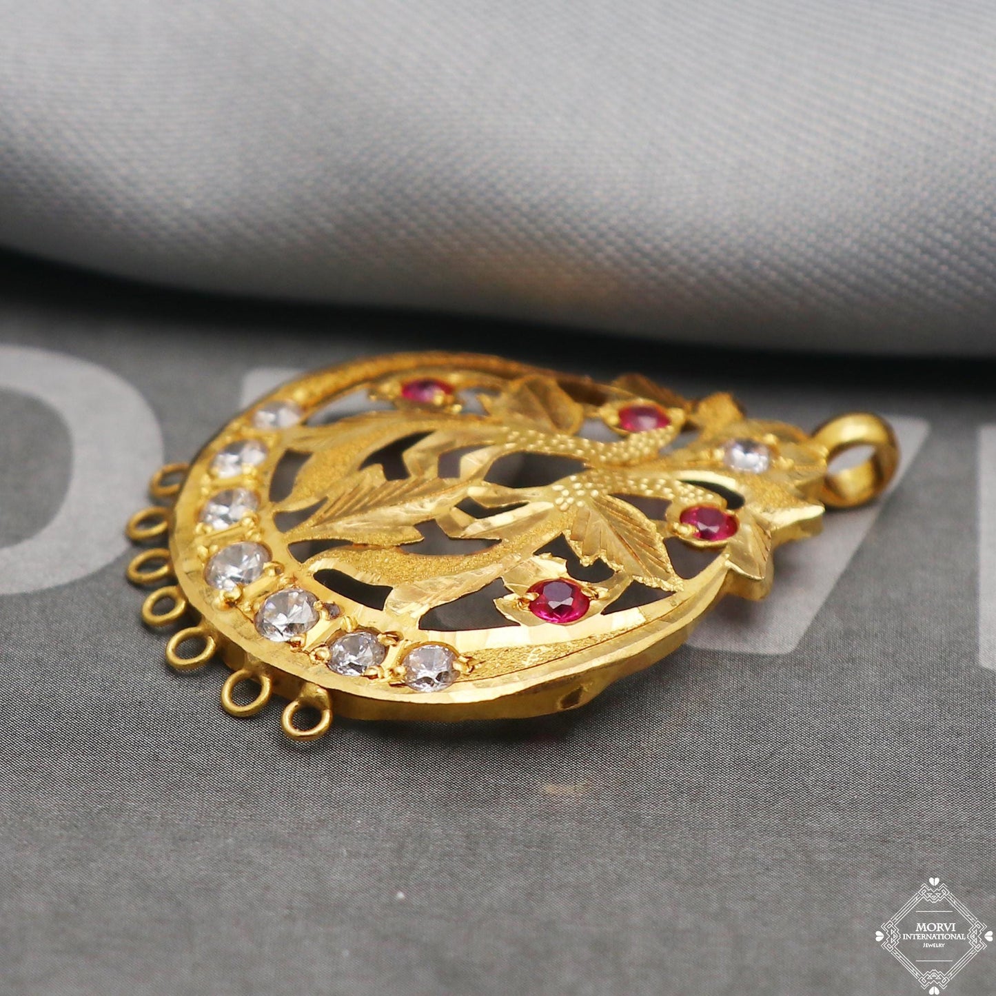 Indian style 22k yellow gold pendant necklace handcrafted jewelry for gift, K5305