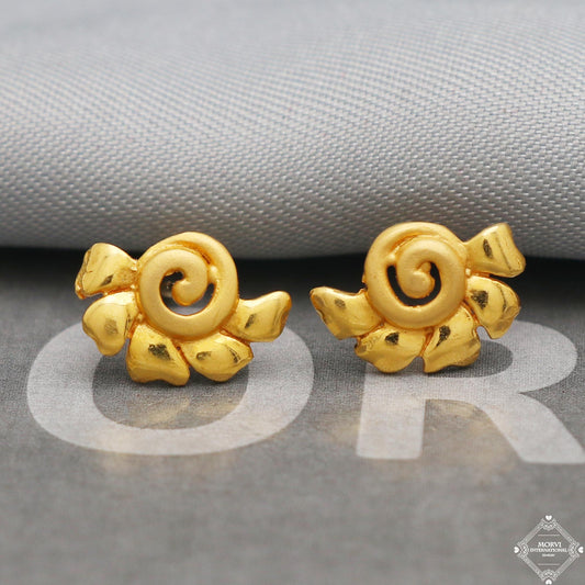 22k 22 karat Gold Stud Earrings Handmade Indian Jewelry K5330