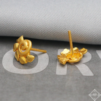 22k 22 karat Gold Stud Earrings Handmade Indian Jewelry K5330