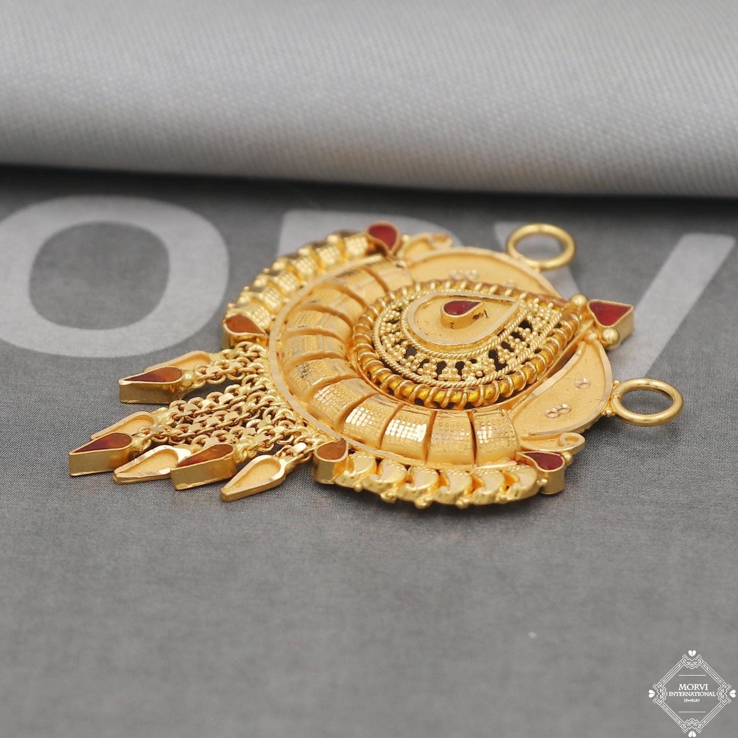 Handmade 22k Yellow Gold Amulet Pendant Necklace Handmade Indian Vintage Antique Design Jewelry, K5047