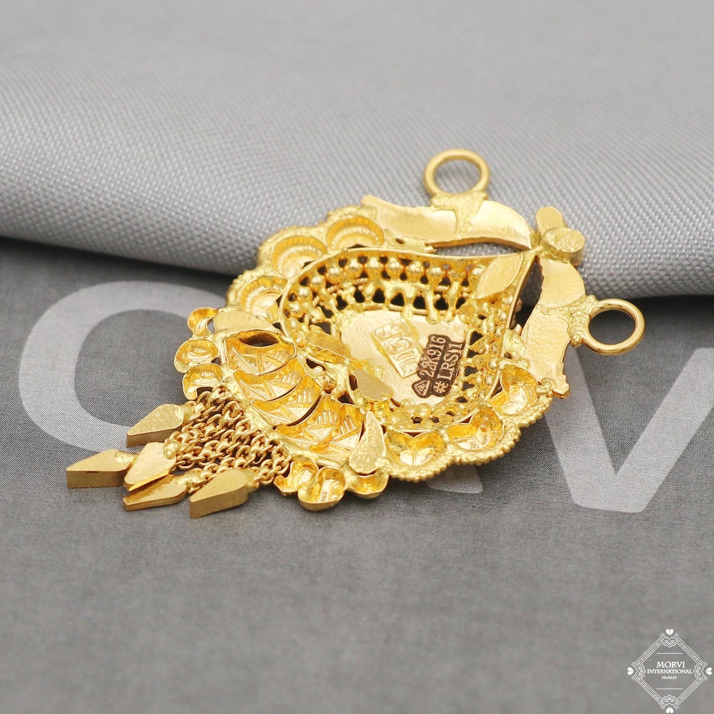 Indian 22k gold pendant handmade jewelry