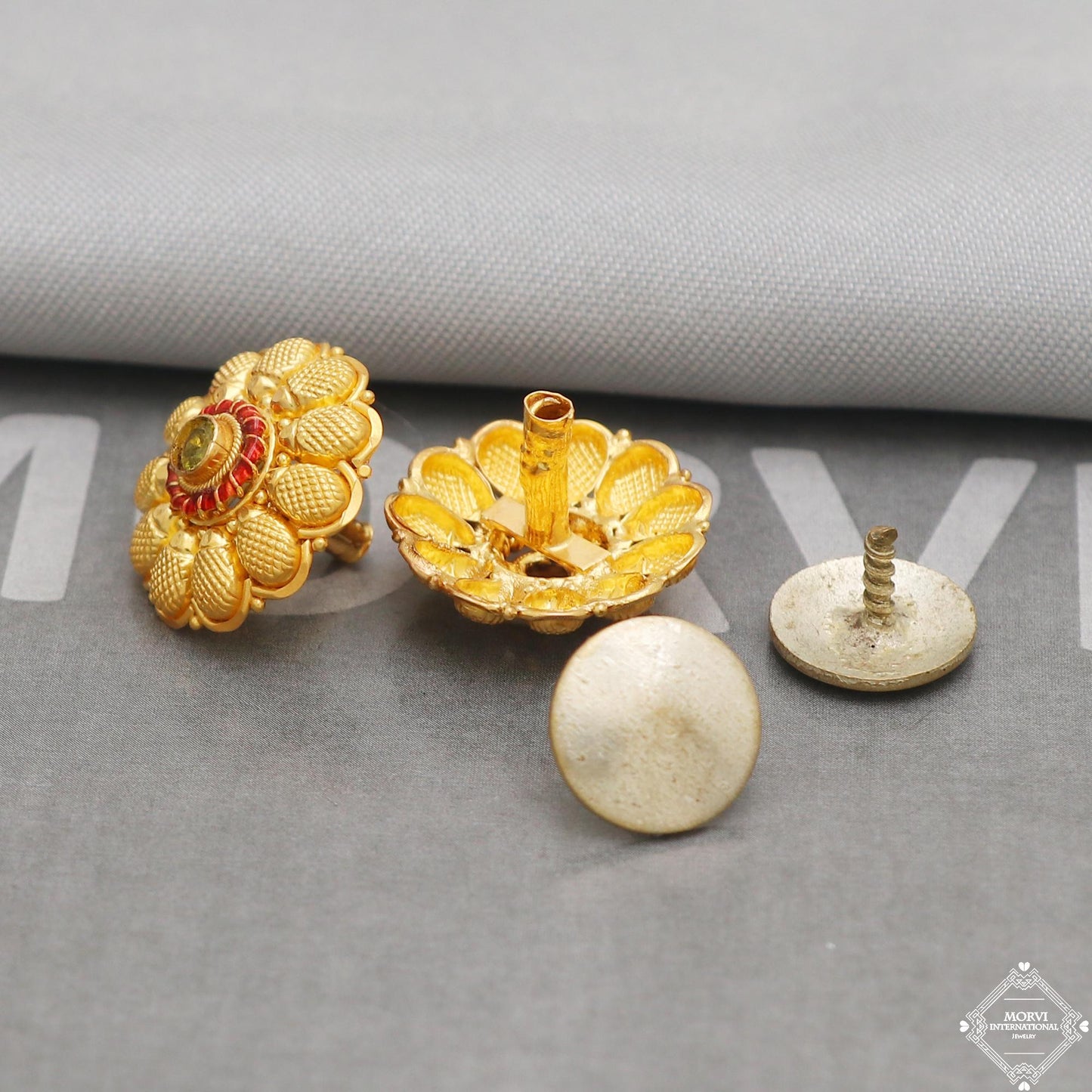 22k yellow gold earrings tops stud earrings  K5211