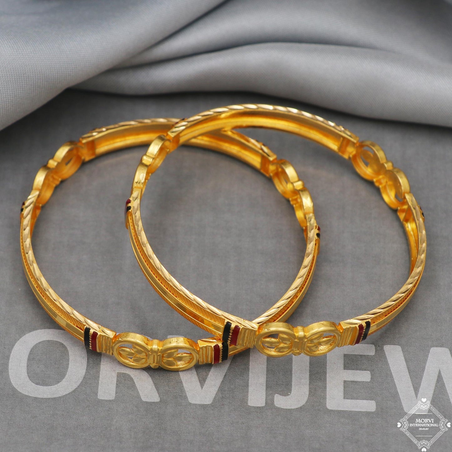 Solid 22k 22 karat Gold Bangles Bracelet, K5175