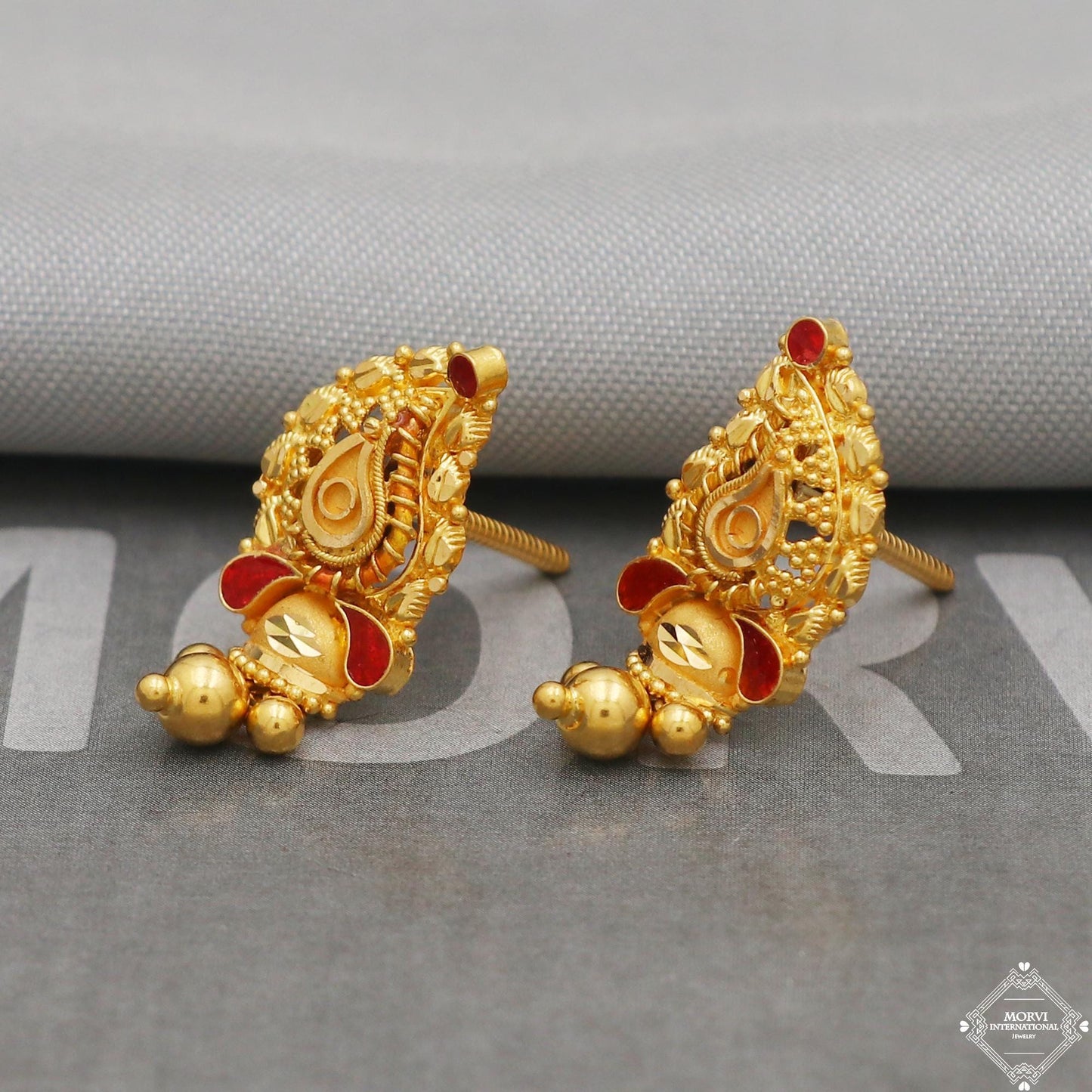 women earrings in 22k gold jewelry