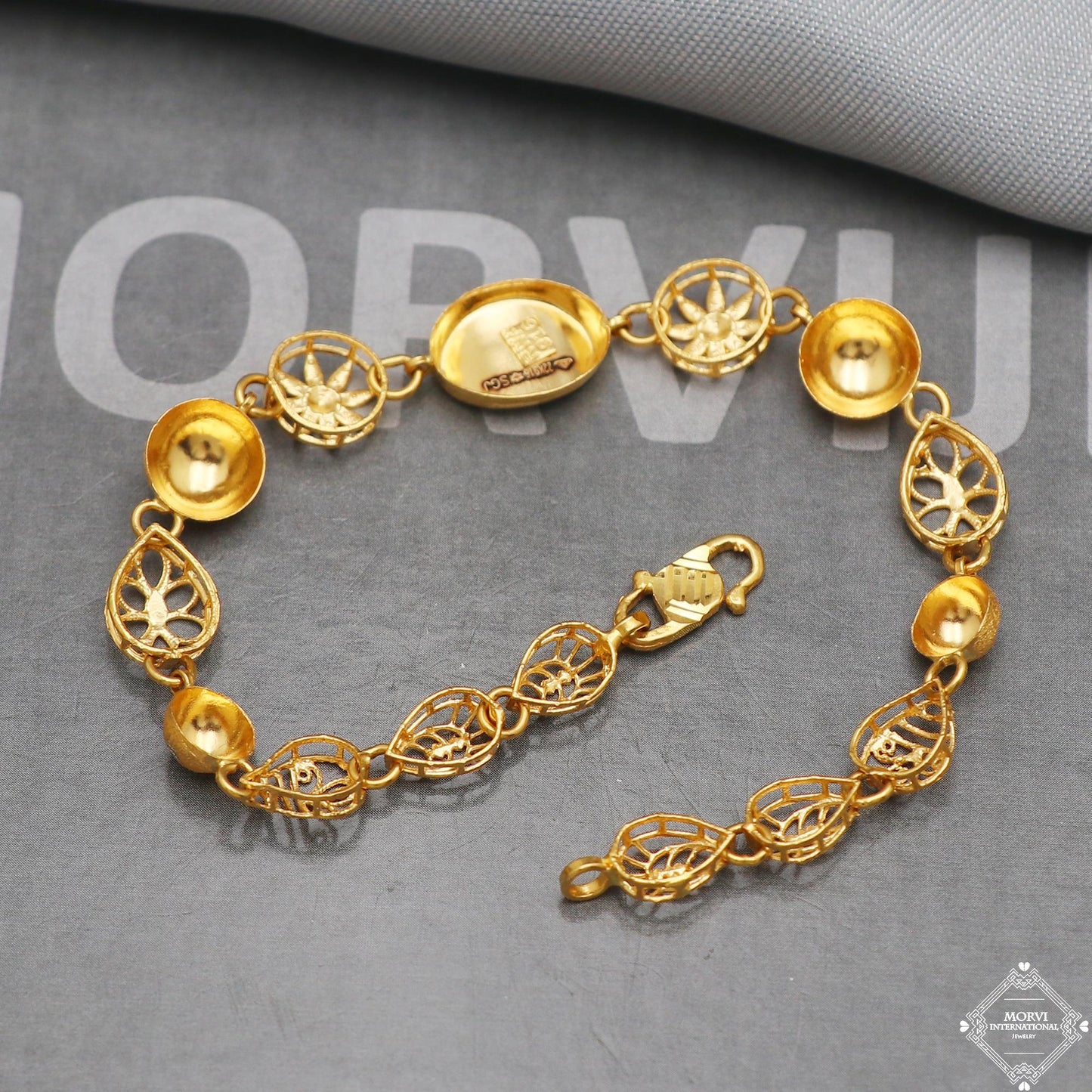 Real 22k Gold Women Girl Handmade Bracelet Link Chain 22kt 22 karat Indian Jewelry, K5269