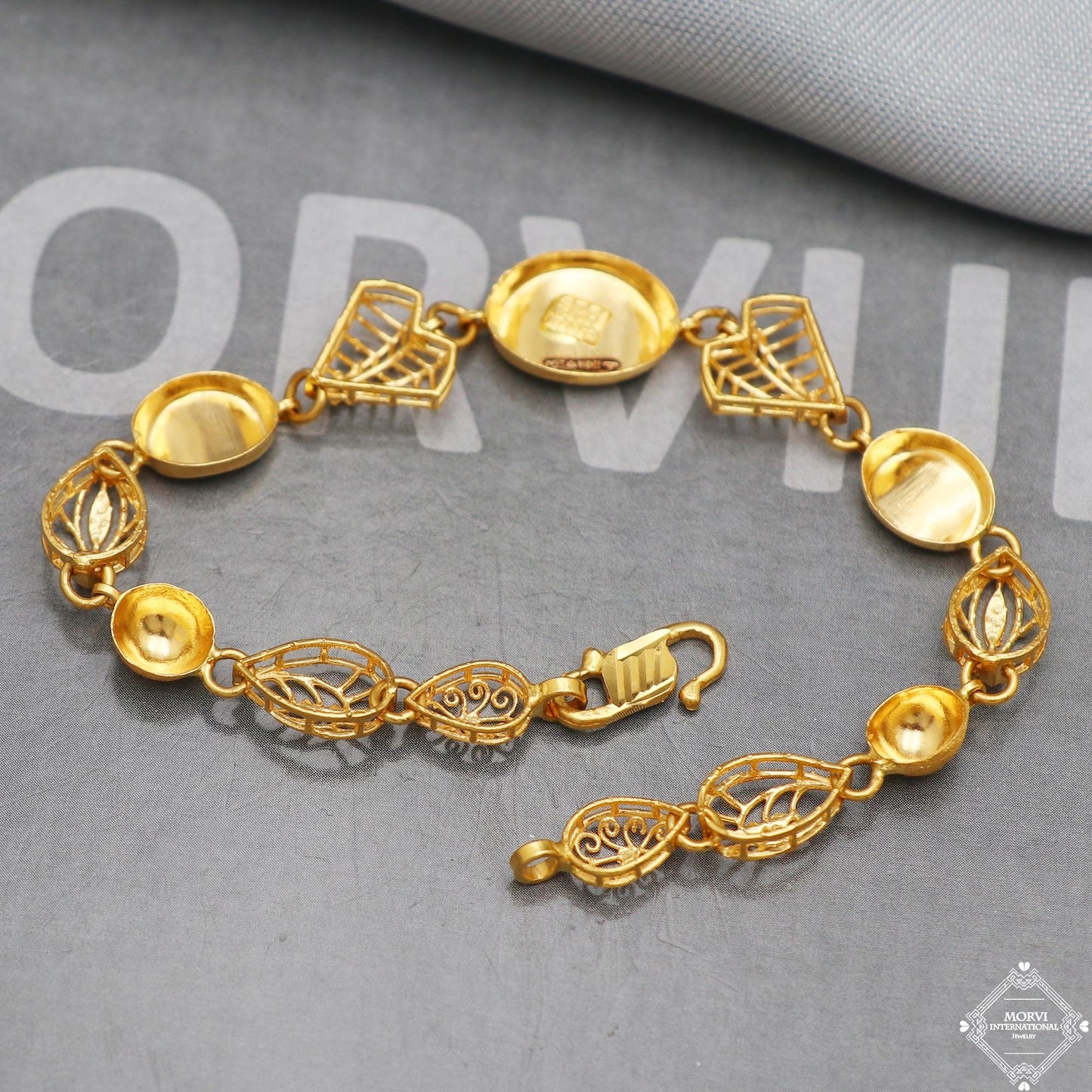 Real 22k Gold Women Girl Handmade Bracelet Link Chain 22kt 22 karat Indian Jewelry, K5272