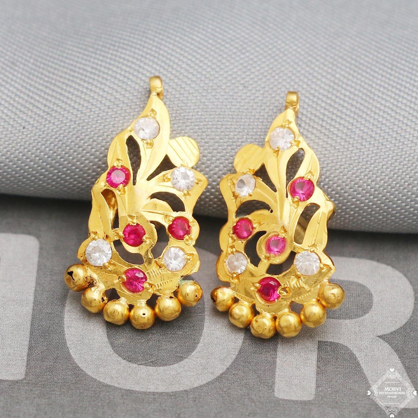 22k 22kt Gold Earrings, Handmade vintage traditional yellow gold earrings Indian jewelry, K5296