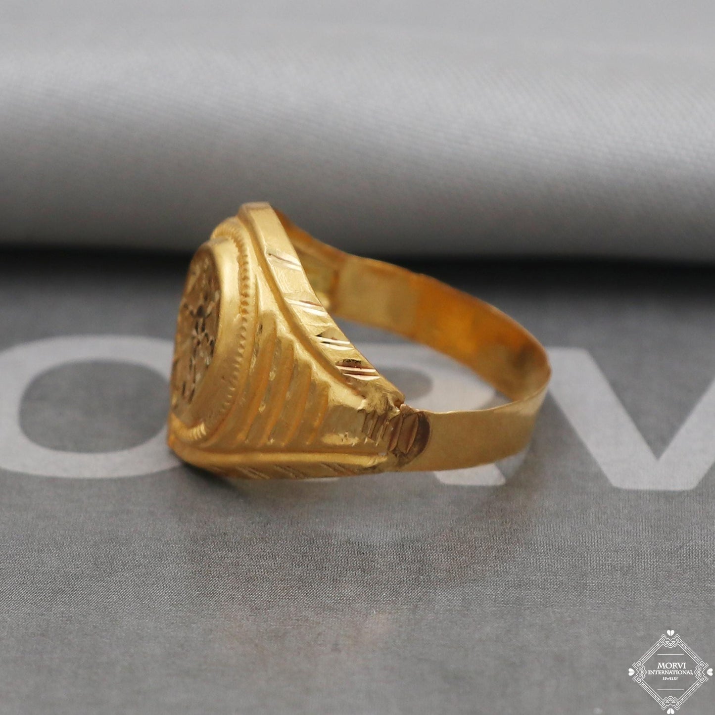 22k Yellow Gold Ring Size 8 US and All, Hand Carved Gold Ring Jewelry, Indian Gold Ring, K5096