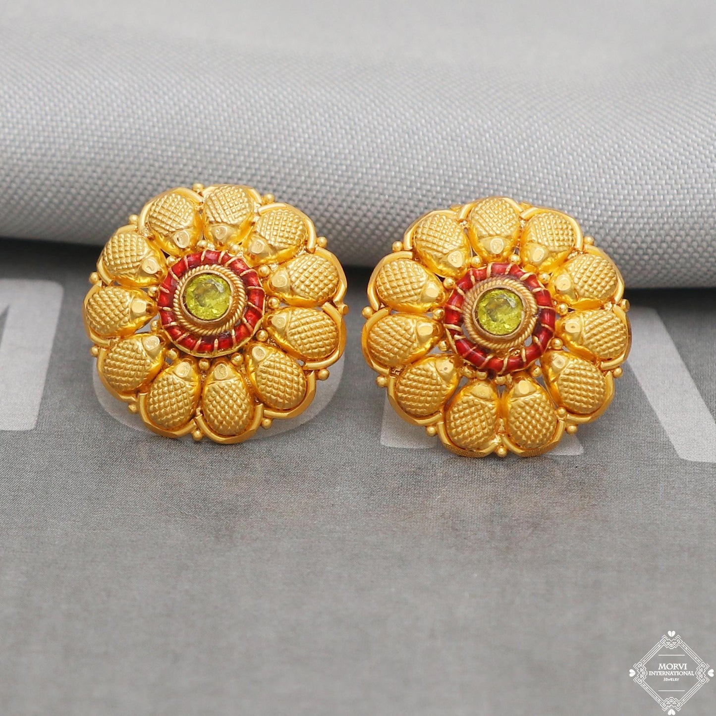 22k yellow gold earrings tops stud earrings  K5211