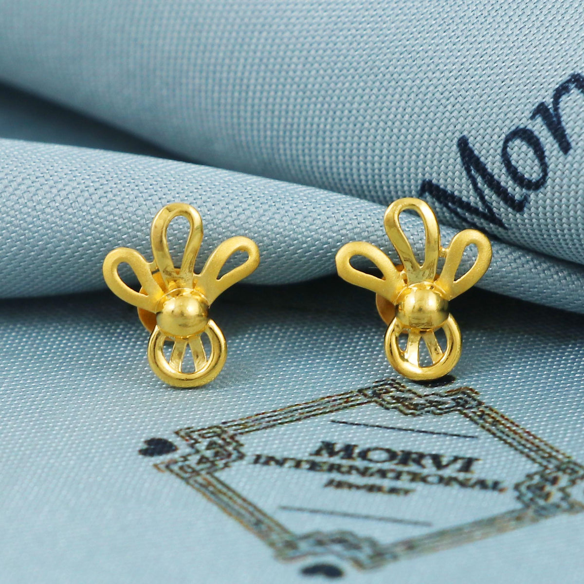 22k yellow gold stud earring, MJ0030