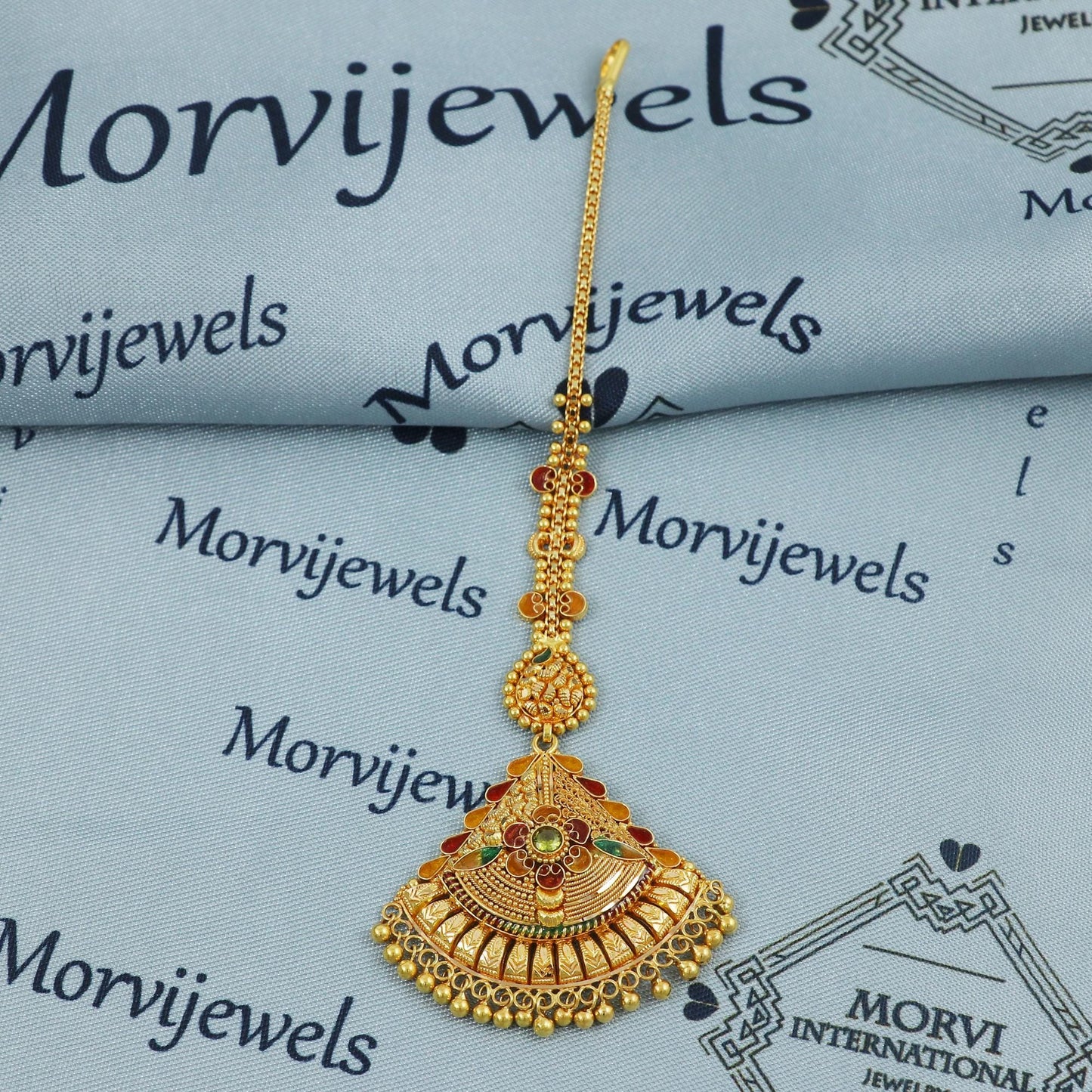 Wedding 22k Gold Traditional Mang Tikka for Bridal Wear | Handcrafted Indian Wedding Jewelry |  K5372