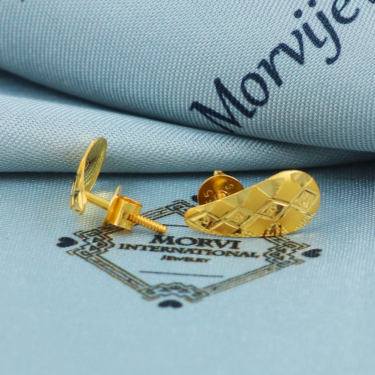 22k Gold Earrings with gold screw Back 22kt Handmade Indian Jewelry, MJ0042