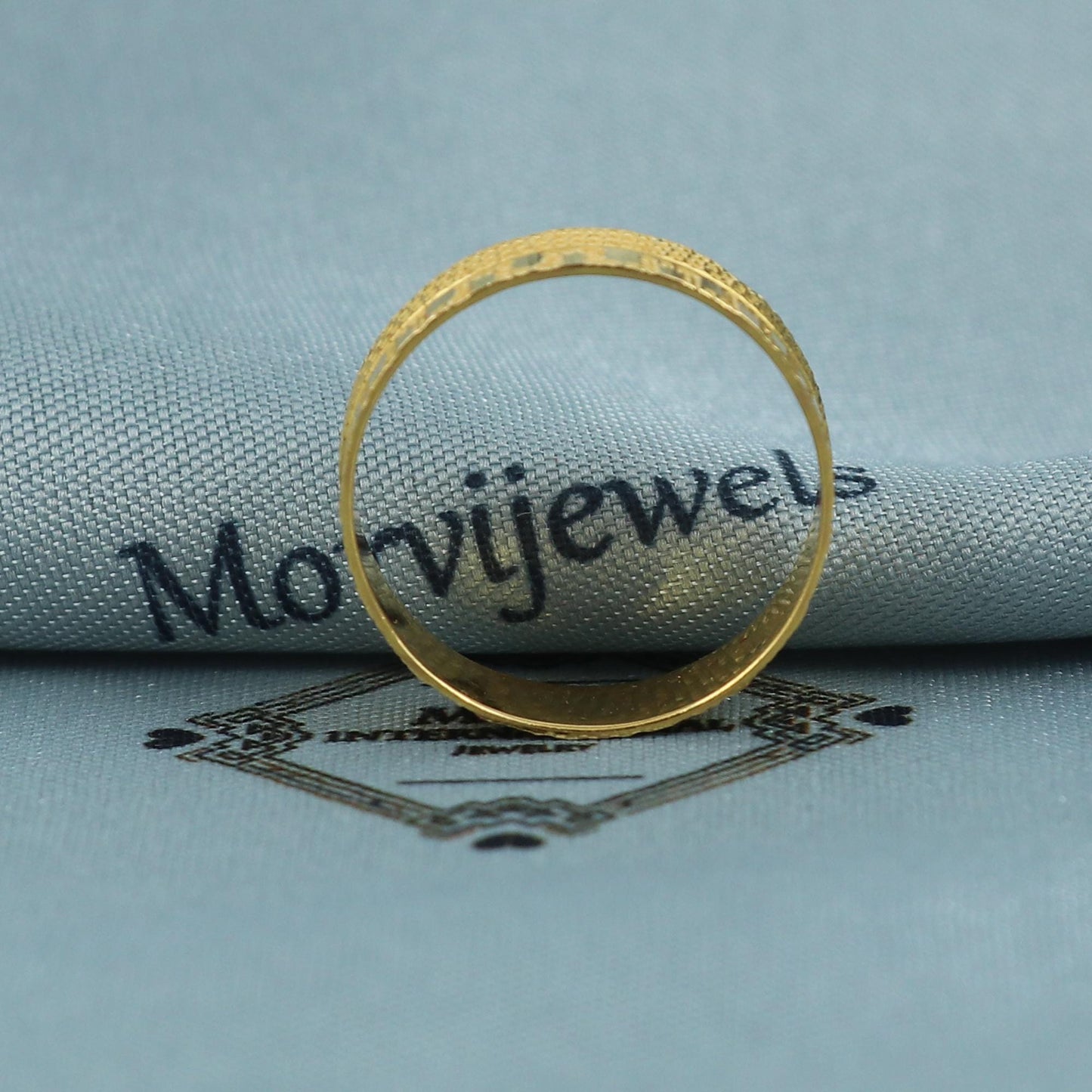 22k pure solid gold handmade band ring . genuine 916 gold purity with government hallmarks . Indian jewelry, K5414