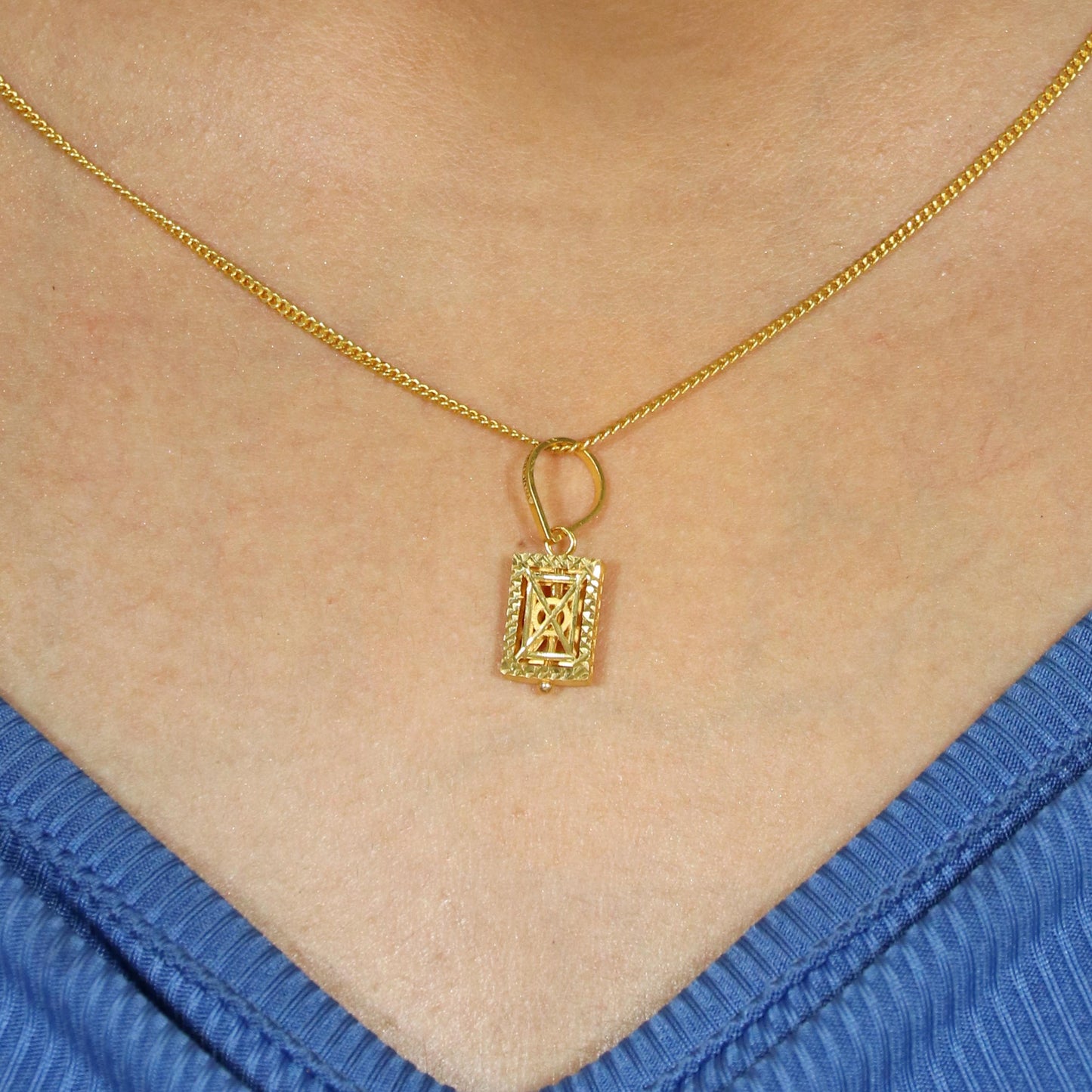 22k Gold Pendant Small Indian 22kt Jewelry Exclusive Authentic BIS Hallmarked Stamped "22k916" Jewelry, MJ0089