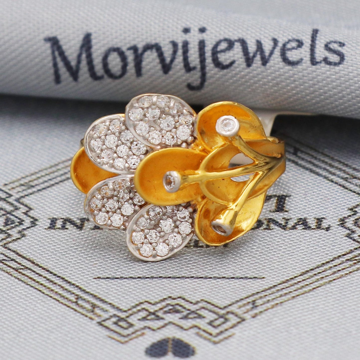 Flower 22k Cz Gold Ring Party Wear Handmade Jewelry for Gift