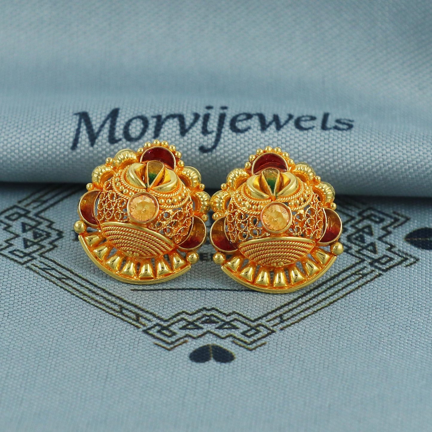 handcrafted 22k solid gold stud indian earrings for women, K5674