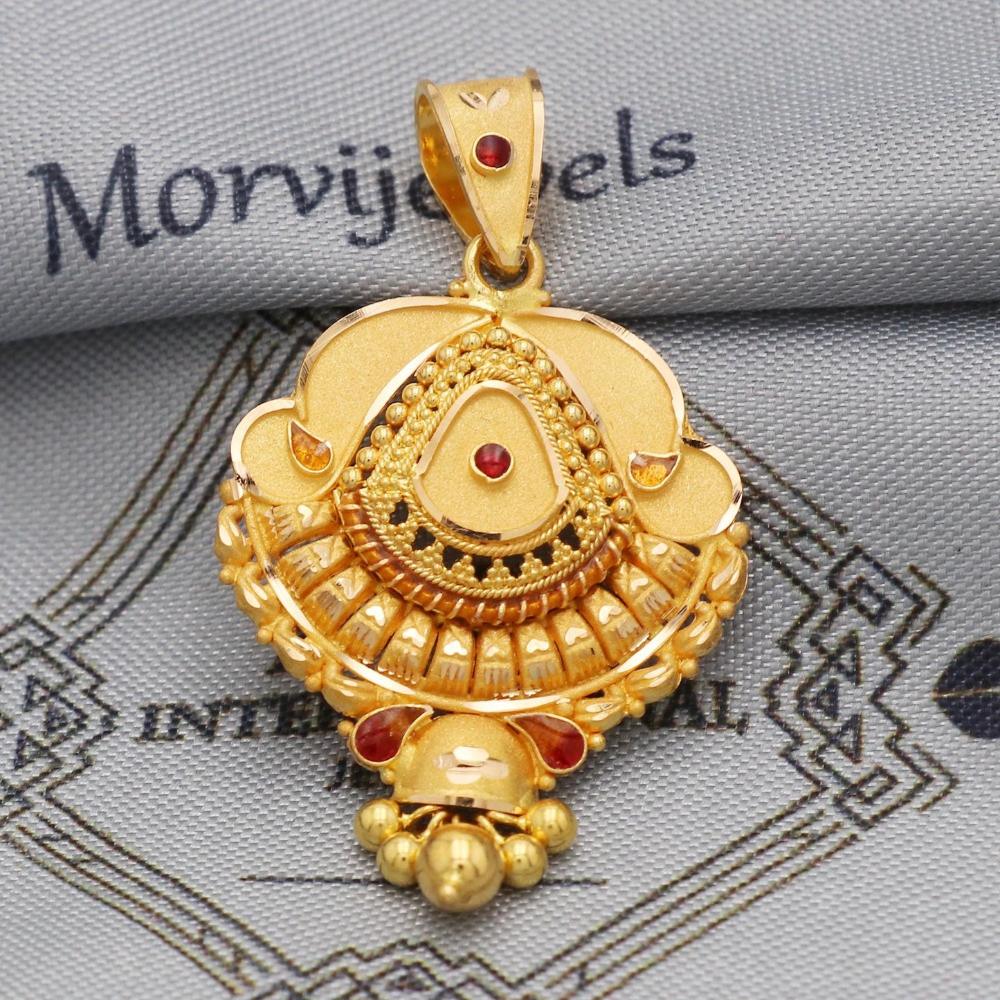 Indian Design 22k Gold Chain Pendant Jewelry, K5540