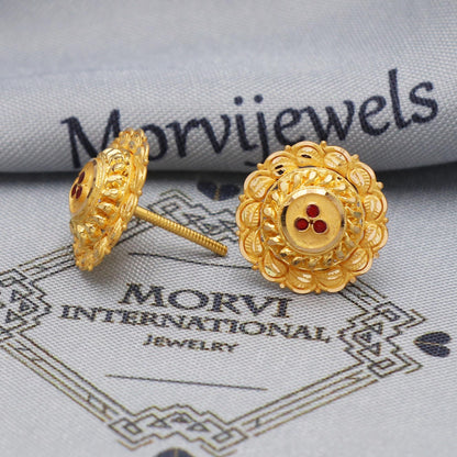 22k gold stud earrings, K5447