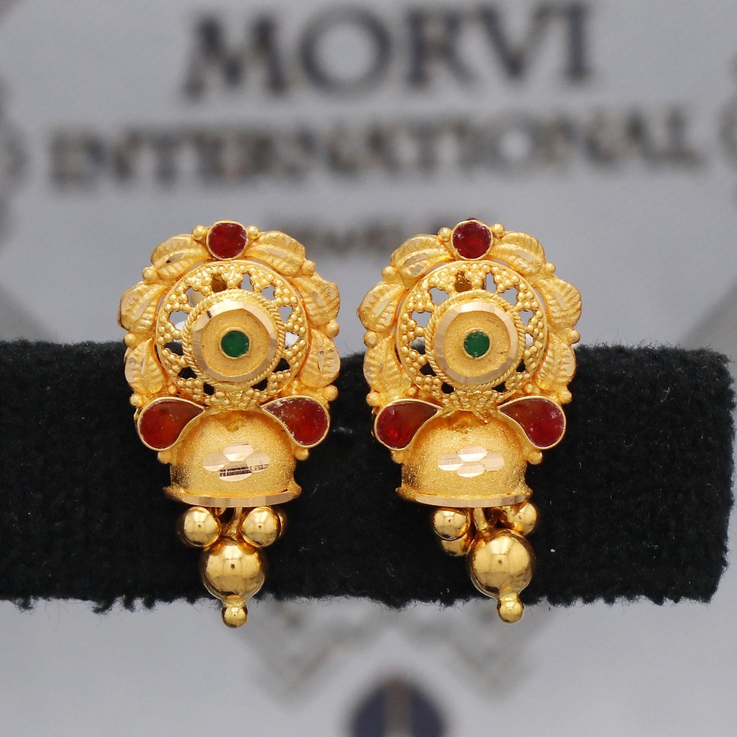 Solid 22k Gold Earrings Stud Handmade Indian Jewelry for Gift, K5467