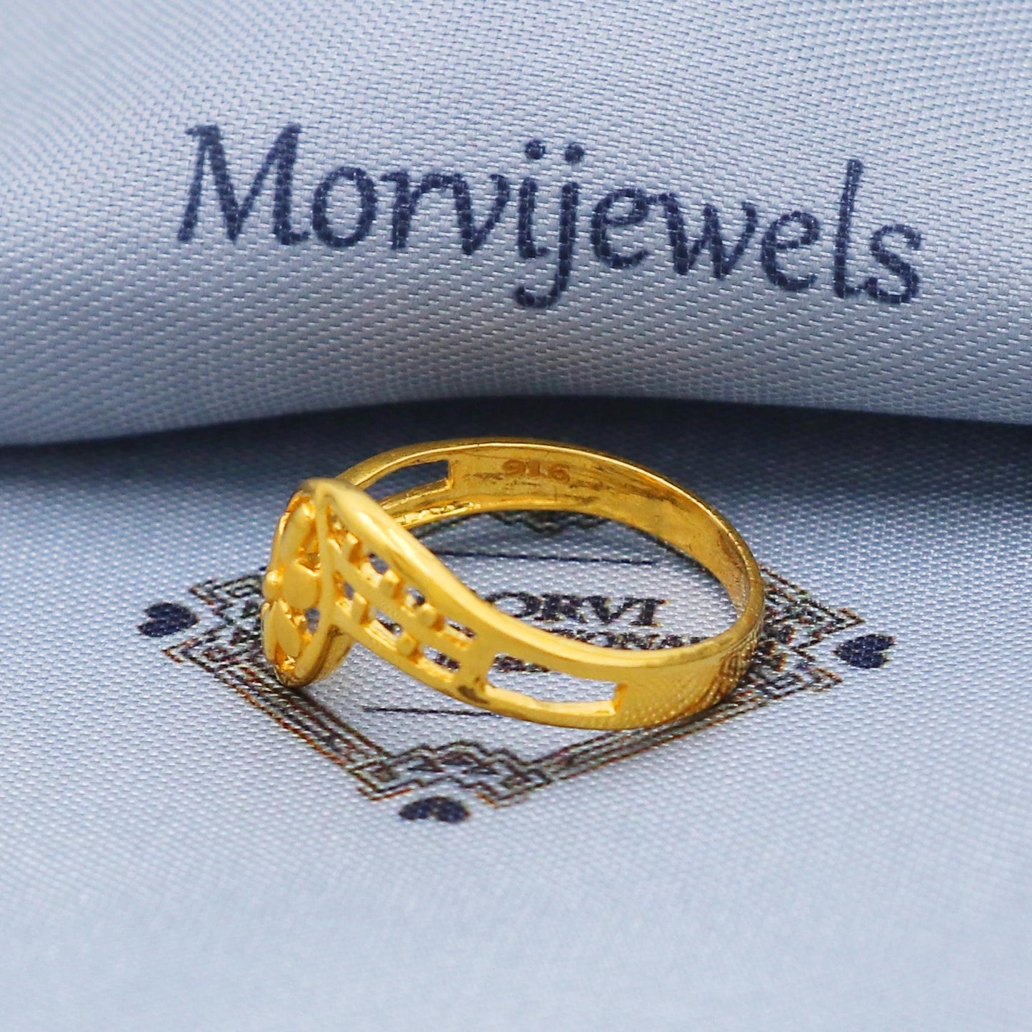 Flower 22kt Yellow Gold Ring Jewelry, K5706