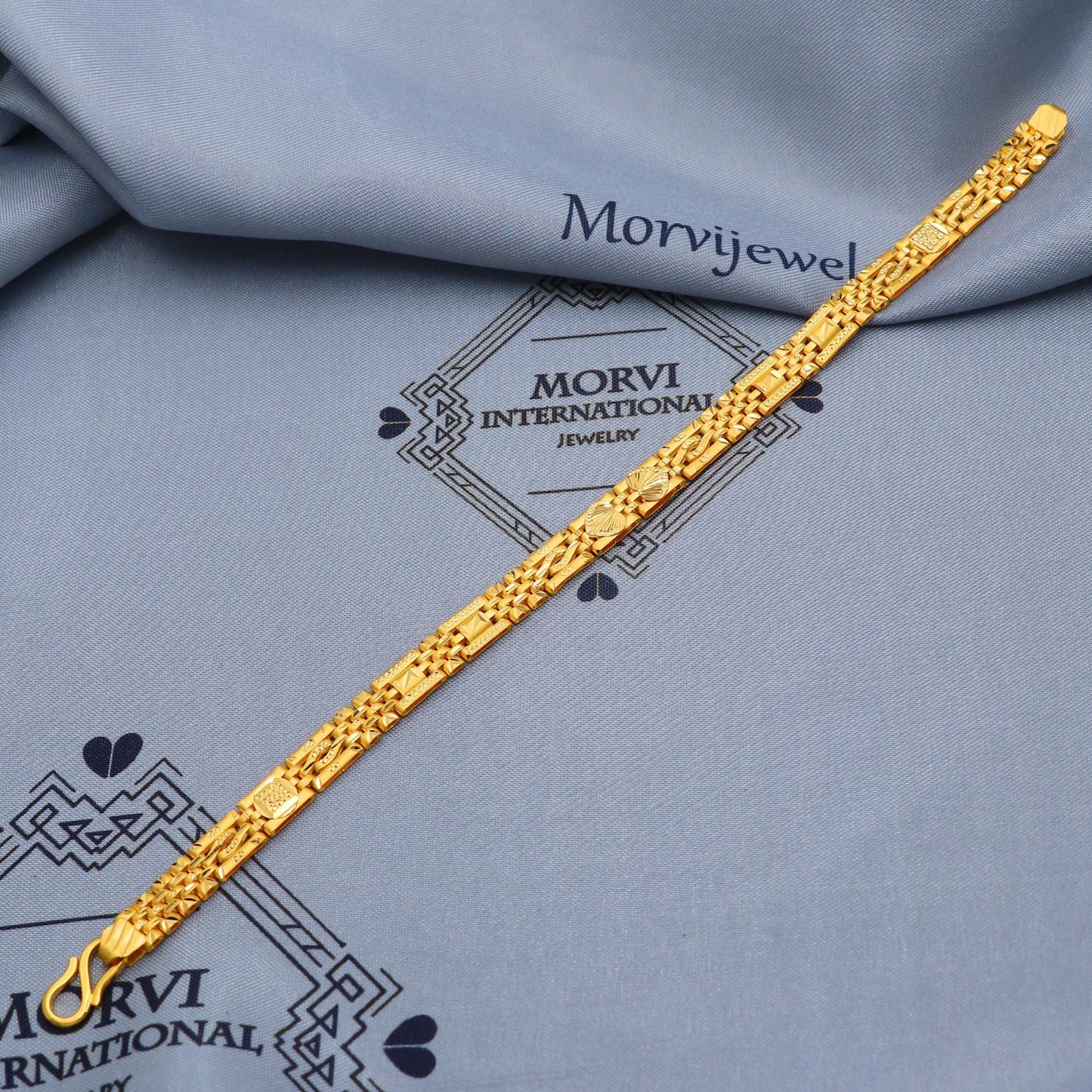 vintage pure 22k bracelet jewelry for gift, Bracelet in 22K Gold, K5779